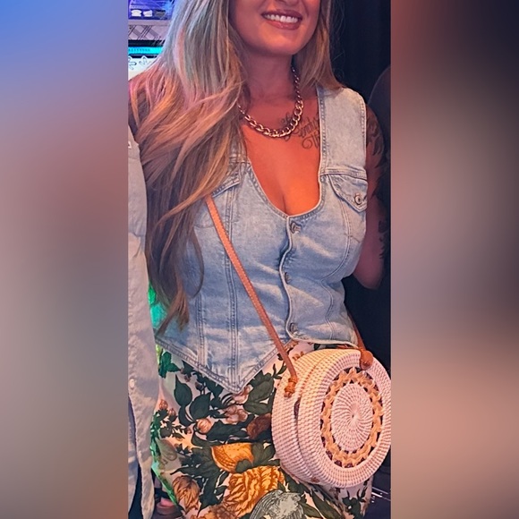 American Eagle denim vest - Picture 6 of 6